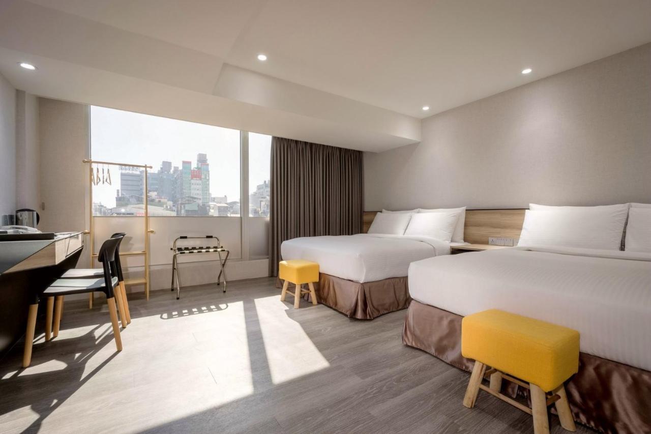 D D Hotel Tainan Buitenkant foto